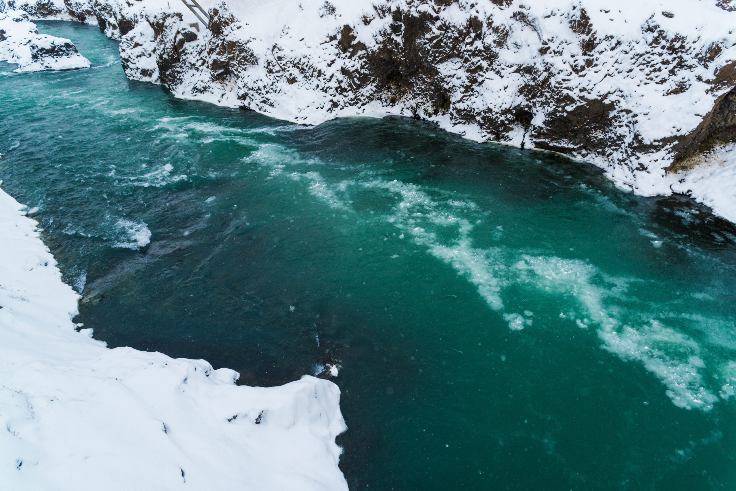 【高清参考图】146张冬季瀑布河流白雪覆盖岩石高清参考图片