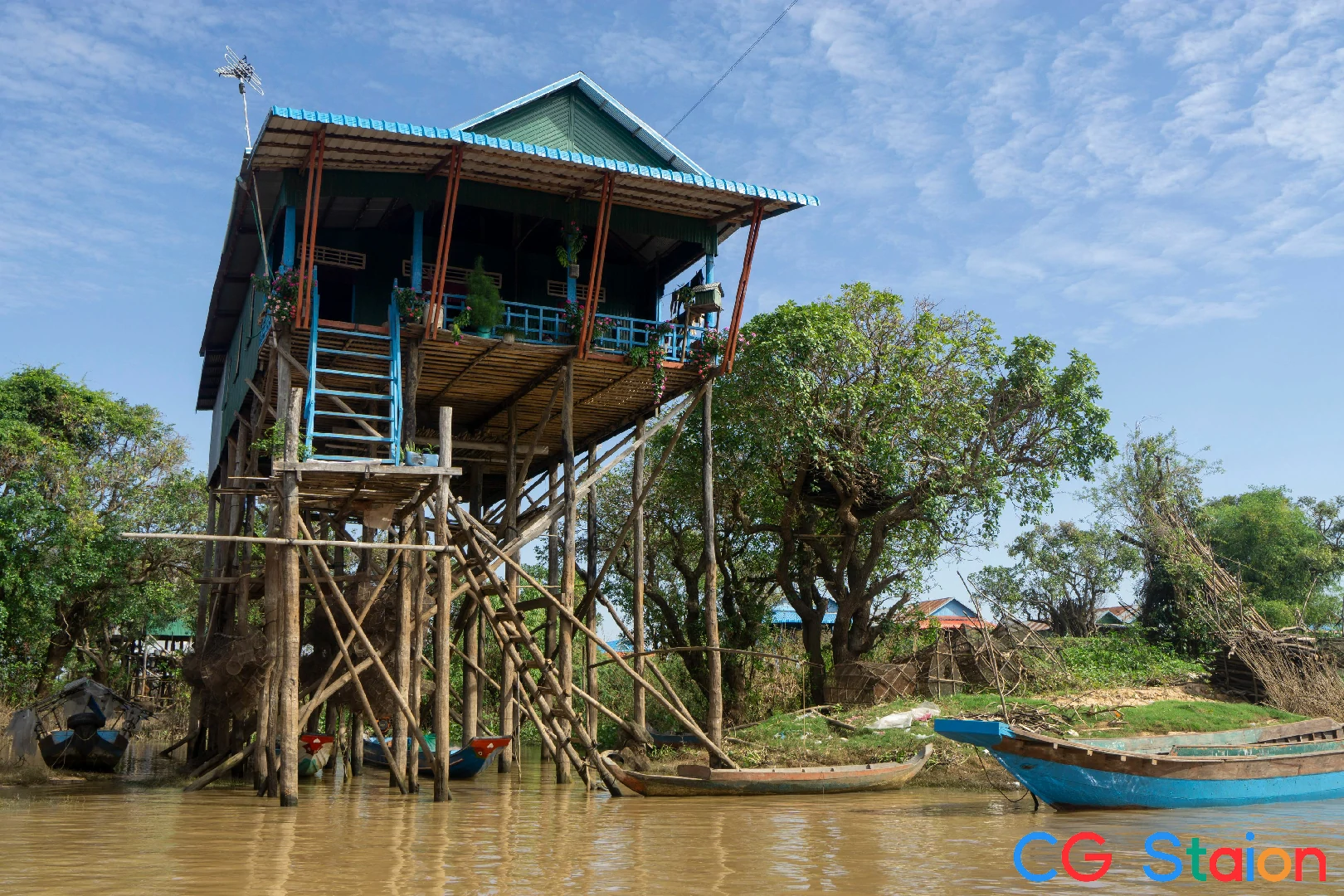 427张柬埔寨洞里萨湖漂浮的村庄高清参考图片1