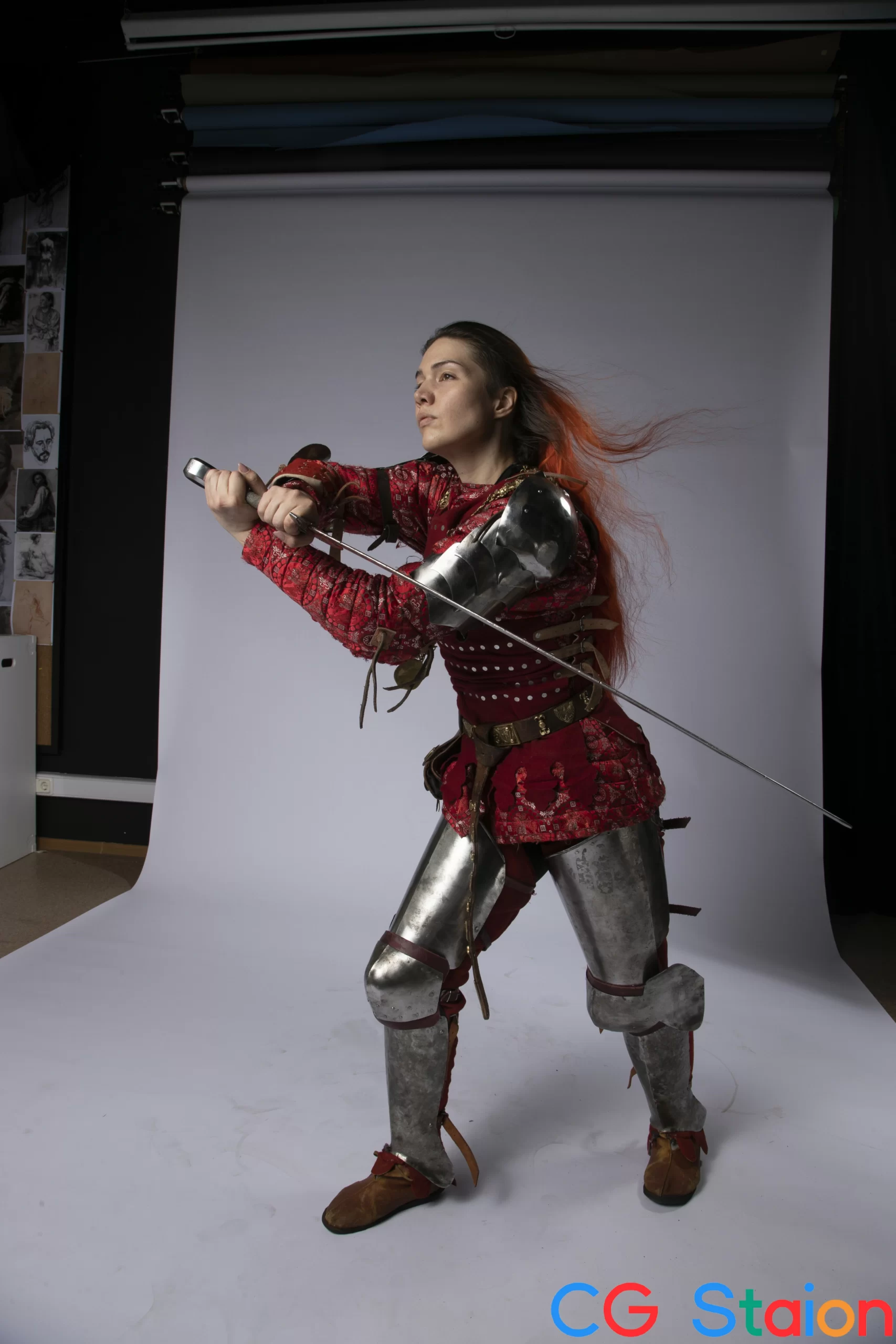 【高清参考图】1001张女性中世纪骑士盔甲姿态动作高清参考图片1